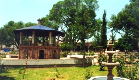 Kiosco en Huejúcar
