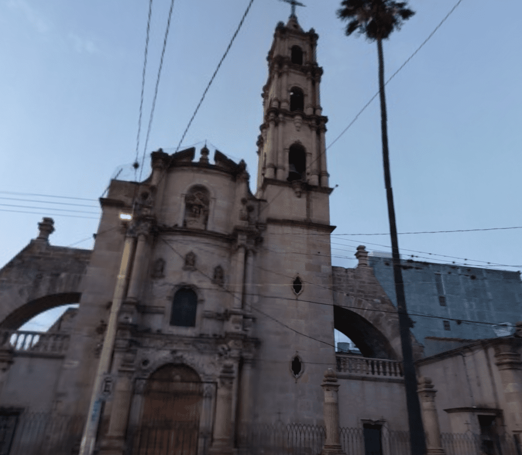 Fachada del Santuario de San Miguel Árcangel