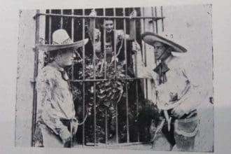 Escena de la versión de 1936 de "Allá en el Rancho Grande" de Fernando Fuentes, que dio inicio a la época de oro del cine mexicano
