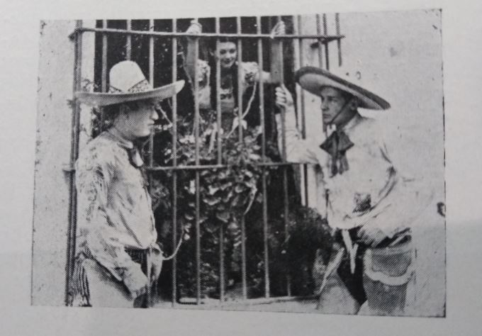 Escena de la versión de 1936 de "Allá en el Rancho Grande" de Fernando Fuentes, que dio inicio a la época de oro del cine mexicano