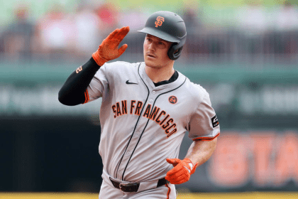 Matt Chapman, tercera base de San Francisco, conquista su quinto Guante de Oro