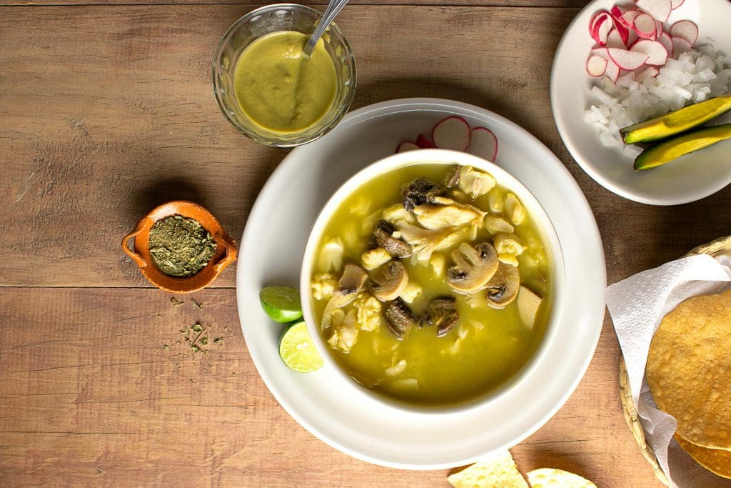 Pozole verde, platillo típico de México