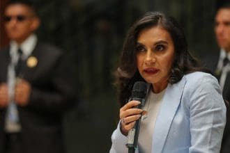 Foto de archivo de la vicepresidenta de Ecuador, Verónica Abad. EFE/José Jácome