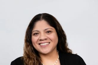 Fotografía personal cedida donde aparece la mexicana Patricia Ruiz-Cantú, miembro de Evangélicos por Harris, en Milwaukee, Wisconsin (EE.UU.). EFE/Álbum Patricia Ruiz-Cantú