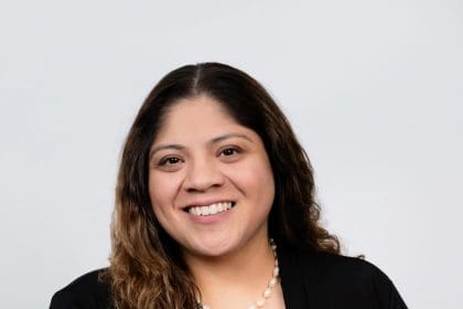 Fotografía personal cedida donde aparece la mexicana Patricia Ruiz-Cantú, miembro de Evangélicos por Harris, en Milwaukee, Wisconsin (EE.UU.). EFE/Álbum Patricia Ruiz-Cantú