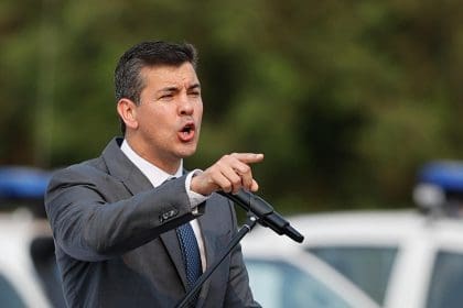 Imagen de archivo del presidente de Paraguay, Santiago Peña. EFE/ Juan Pablo Pino