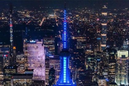 Fotografía tomada de la cuenta oficial de X del Empire State Building (@EmpireStateBldg) este martes, en Nueva York (Estados Unidos). EFE/ Empire State Building /SOLO USO EDITORIAL/SOLO DISPONIBLE PARA ILUSTRAR LA NOTICIA QUE ACOMPAÑA (CRÉDITO OBLIGATORIO)