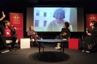 La directora española Isabel Herguera participa en un coloquio como parte de Doki Doki Animación con Ñ, con el productor Ivan Miñambres, y donde hablaron sobre el papel de la mujer en la industria. La segunda edición de la muestra de cine de animación 'Doki Doki Animación con Ñ' arrancó este viernes en Tokio, en un festival que se prolongará cuatro días y que cuenta nuevamente con la participación del aclamado cineasta Pablo Berger. El encuentro, organizado por el Instituto Cervantes de la capital japonesa, se prolongará desde hoy hasta el día 4 e incluirá visionados y charlas con directores y creadores de varios países iberoamericanos, incluido Berger, que acude a Japón para estrenar en el país asiático su cinta 'Robot Dreams' (2023).-
EFE/ Instituto Cervantes de Tokio ***SOLO USO EDITORIAL/SOLO DISPONIBLE PARA ILUSTRAR LA NOTICIA QUE ACOMPAÑA (CRÉDITO OBLIGATORIO)***