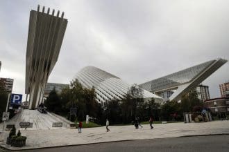 Palacio de Exposiciones y Congresos Ciudad de Oviedo (España), donde ha comenzado el rodaje de 'The Fantastic Four: First Steps'. EFE/ J.L. Cereijido