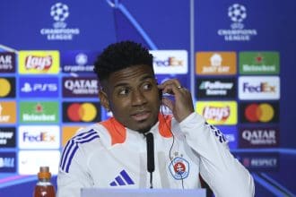 César Blackman, durante la rueda de prensa. EFE/ Kiko Huesca