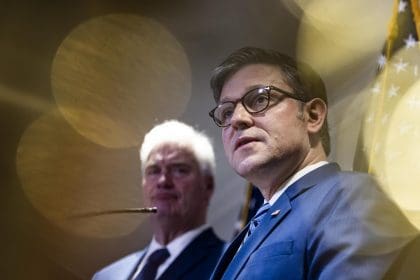 EFE/EPA/JIM LO SCALZO