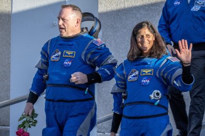 Fotografía de los miembros del NASA Boeing Crew Flight Test Butch Wilmore y Suni Williams. EFE/CRISTOBAL HERRERA-ULASHKEVICH