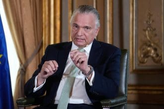 El canciller de Costa Rica, Arnoldo André, en una foto de archivo. EFE/ Borja Sánchez-Trillo