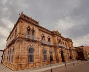 El Palacio de Alvarado: Monumento al amor y la historia