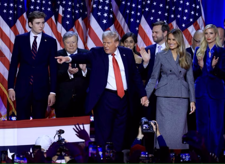 Trump considera destinar ahorro del DOGE a contribuyentes y deuda pública