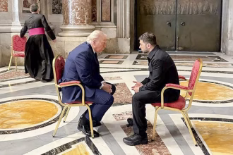Donald Trump asiste a funeral del Papa; se reunió con Zelensky