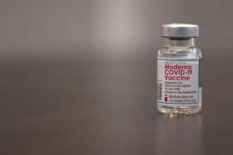 Covid 19: FDA informa sobre vacuna estacional