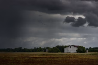 Minnesota: Activan alertas por riesgo de tornado